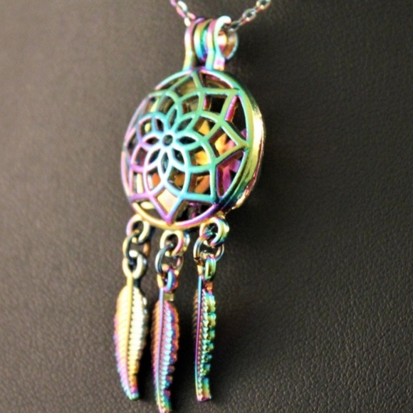 Alloy Multi-Colored Dream Catcher Pendant Necklace - Picture 6 of 6